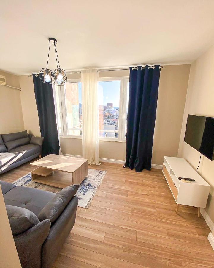 Skyline View 2Br Apartment Тирана Экстерьер фото